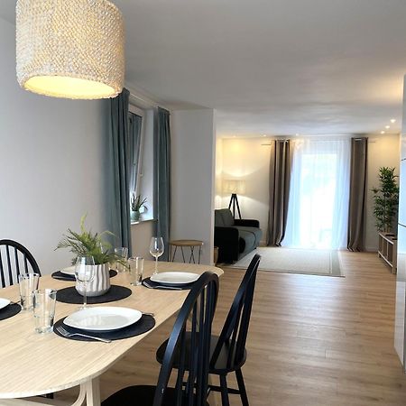 Modern Living Apartment - Naehe Krankenhaus, Altstadt, Bahnhof - 3-Zimmer アンベルク エクステリア 写真